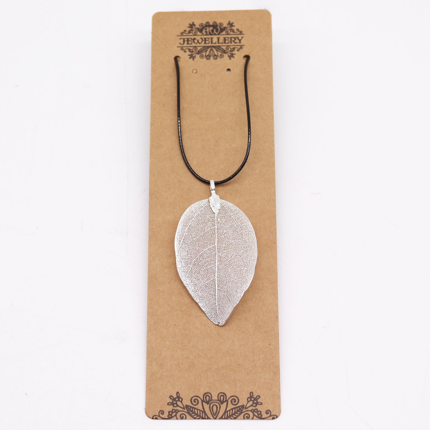 Necklace - Bravery Leaf - Silver