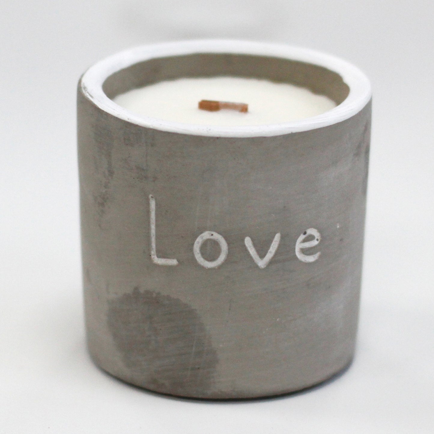 Medium Concrete Soy Woodwick Candle - Love - Purple Fig & Casis