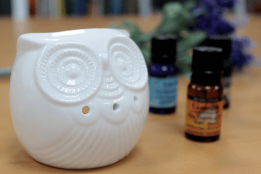 Classic White Oil Burner - Short Owl