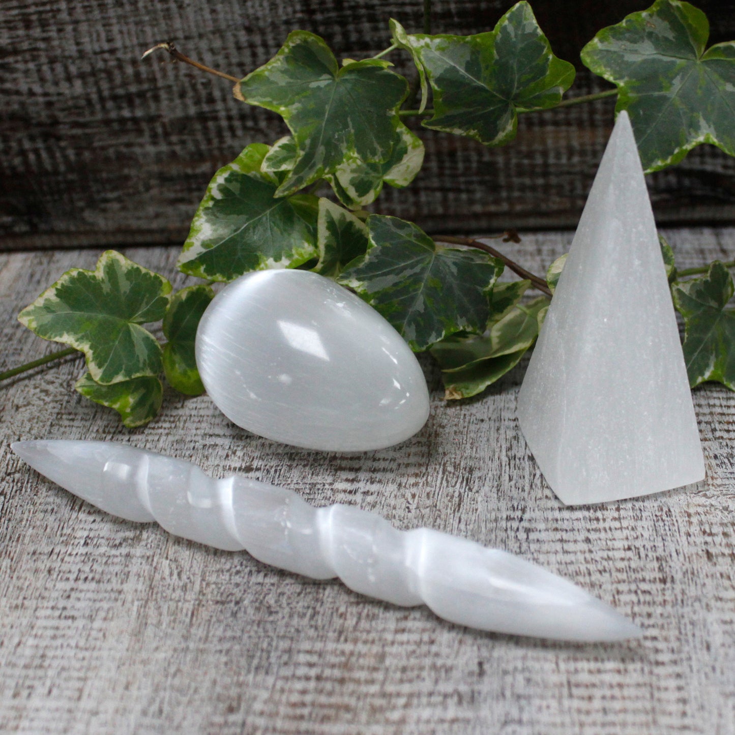 Selenite Egg - 5 - 6 cm