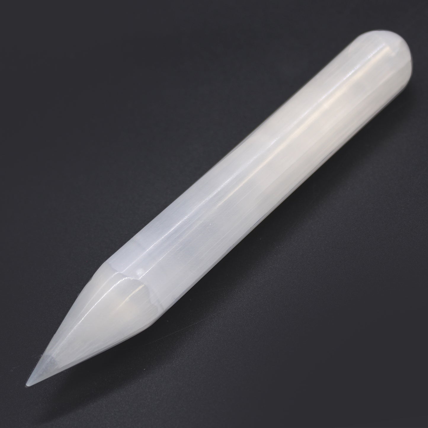 Selenite Wand - 16 cm (Point one End)