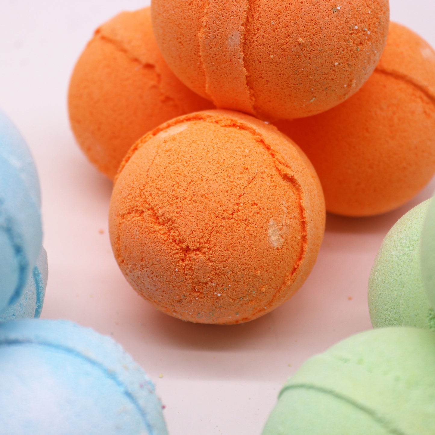 Lemongrass & Mandarin Bath Bomb