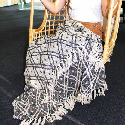 Boho Comfort Throws -125x150cm - Black & Beige Regency