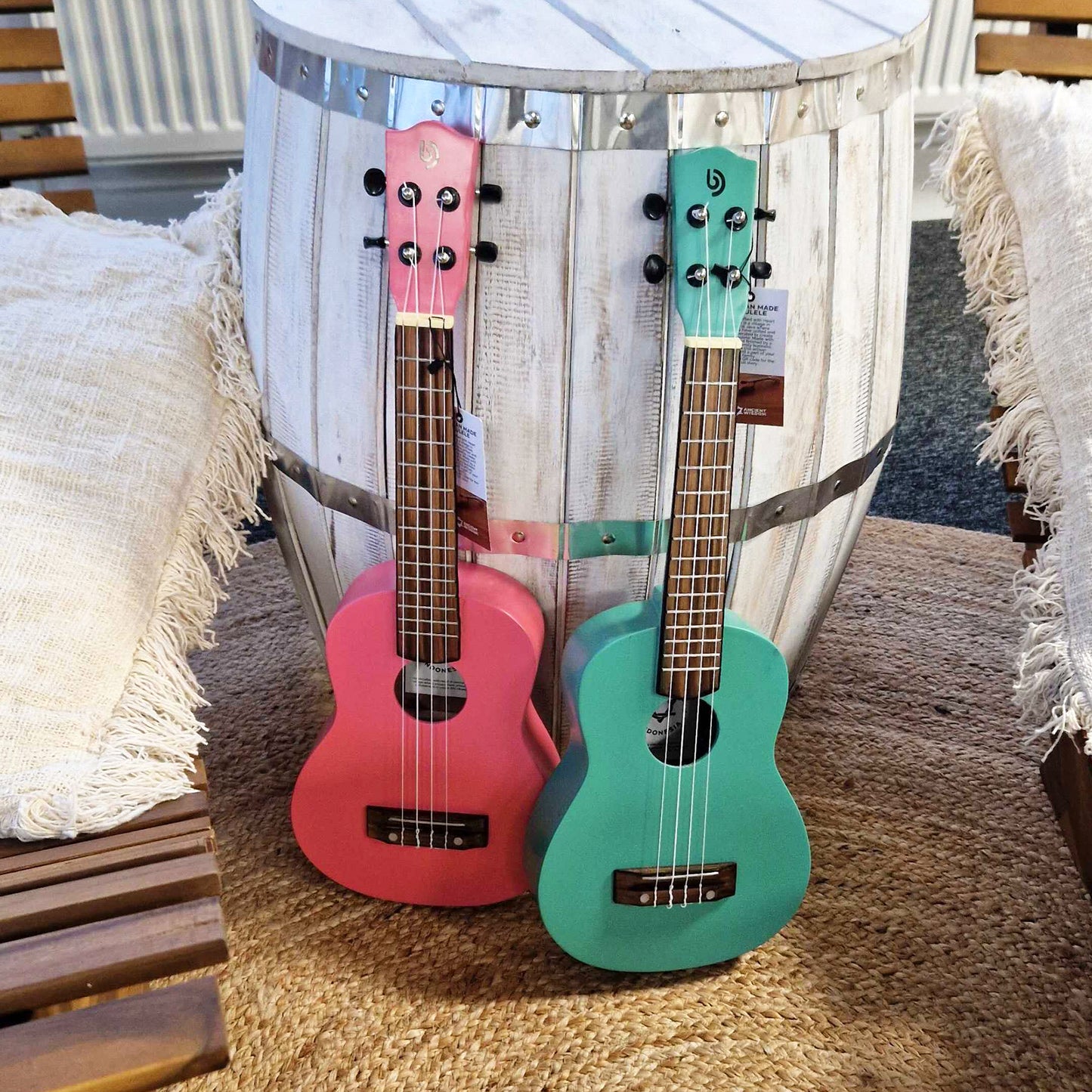 Hand Crafted Ukulele - Turqoiuce Finish (4 String)