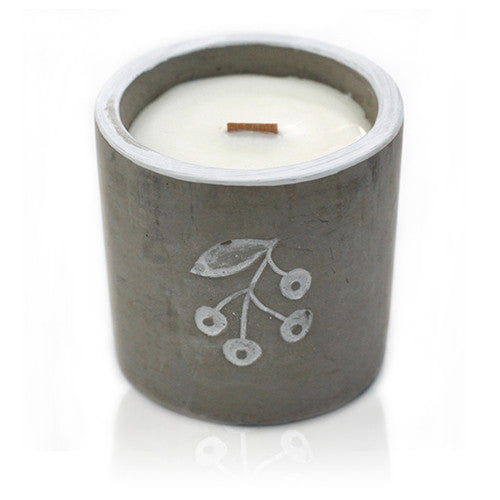 Medium Concrete Soy Woodwick Candle - Berrys - Juniper & Sweet Gin