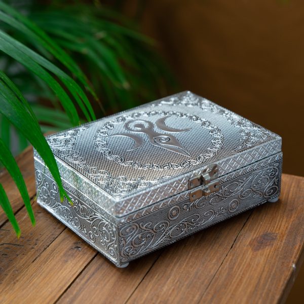 Goddess Styled Oracle Card Box (Silver)